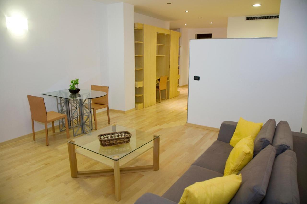 Garibaldi Citta' Apartment *